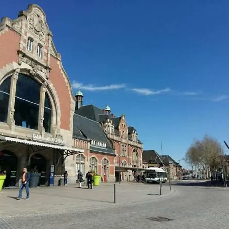 Lejlighed De Charme Au Pied De La Gare *