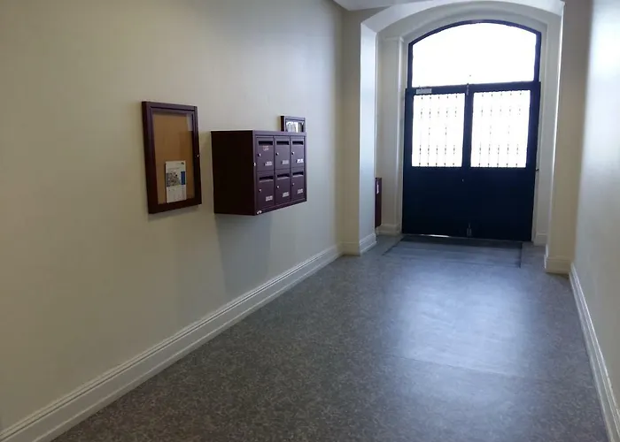 Lejlighed De Charme Au Pied De La Gare *